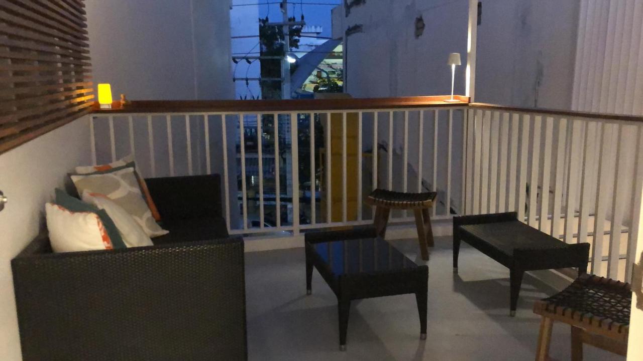 Yellow Door Hua Hin Exterior photo